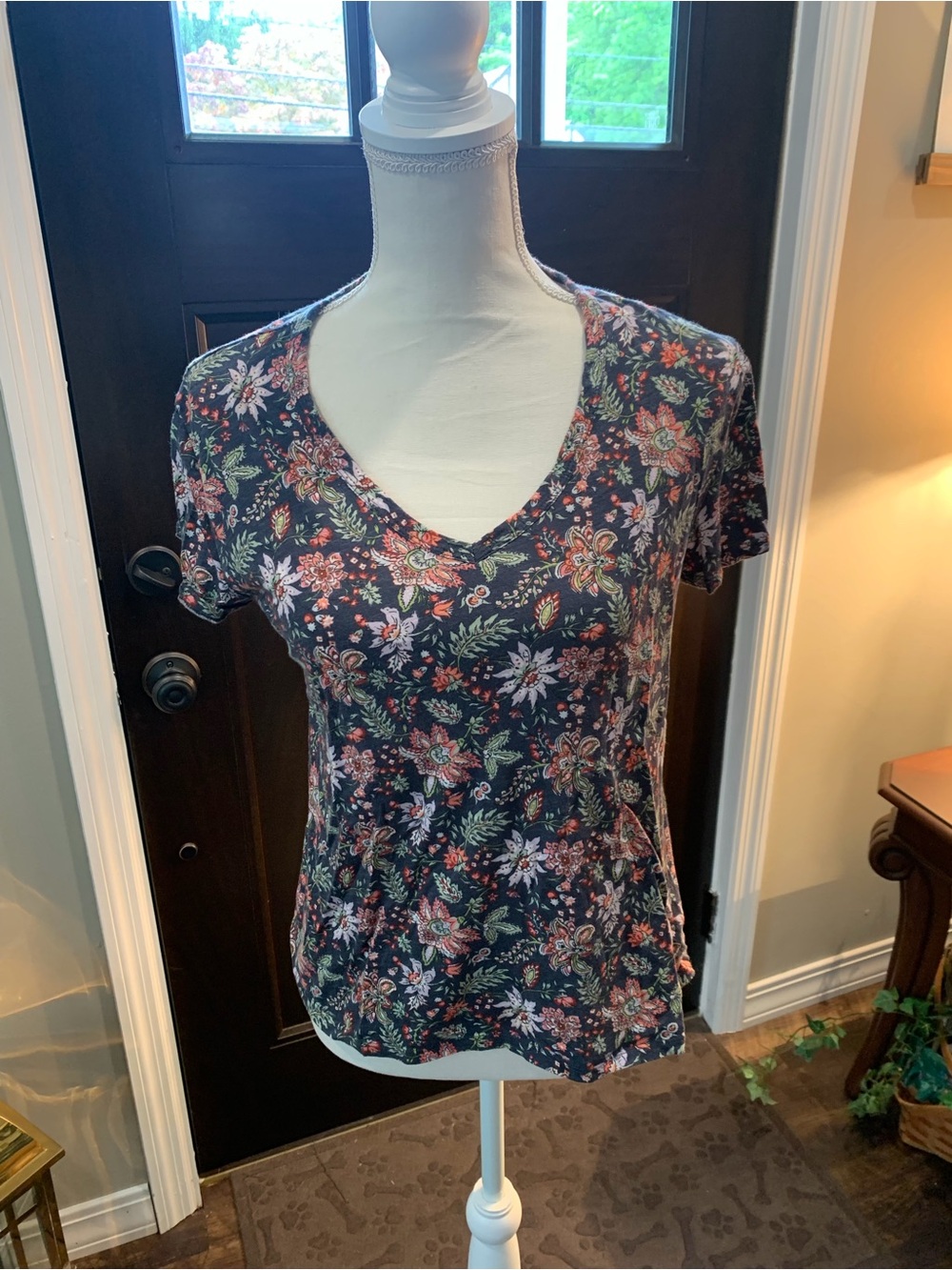 LOFT Navy Floral V-Neck Short Sleeve Tee